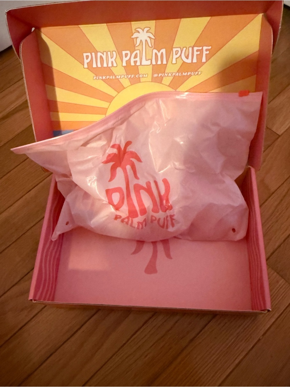 Pink Palm Puff Bikini Top in Paradise Pink🌴